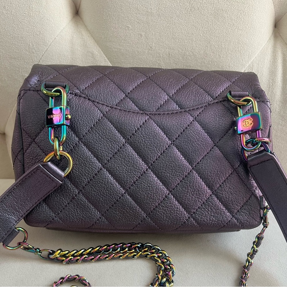 ✨🧜‍♀️ Chanel iridescent Double Carry Waist, Crossbody Flap Bag ✨🧜‍♀️ - Picture 10 of 16